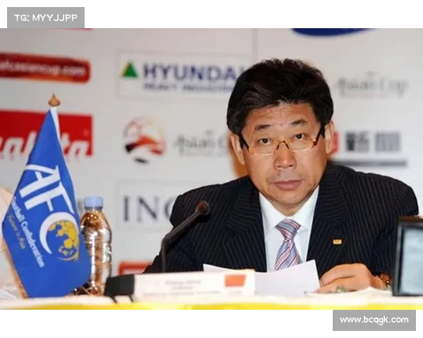 韩国足协主席郑梦奎成功当选亚足联执行委员会新成员,力推亚洲足球发展 韩国足协主席郑梦奎成功当选亚足联执行委员会新成员,力推亚洲足球发展